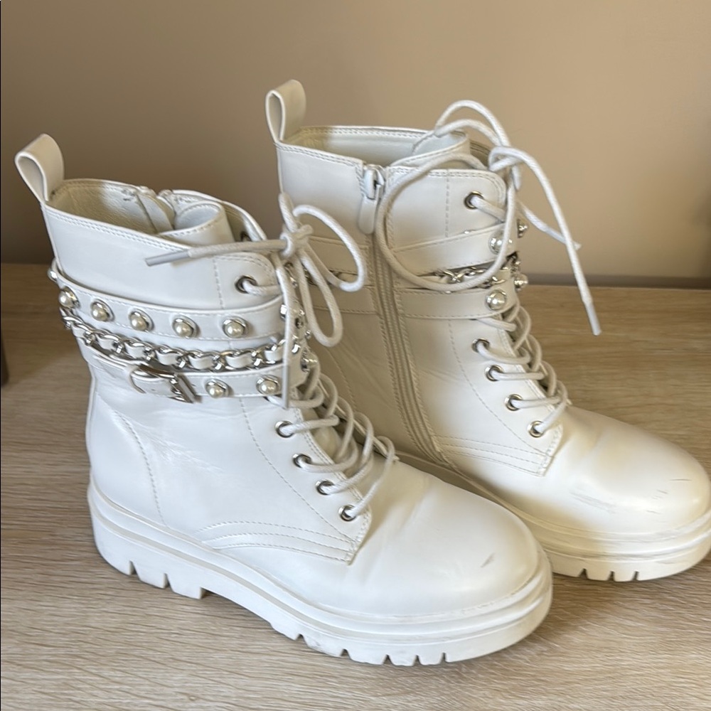 Dream Pairs White Silver Combat Boots